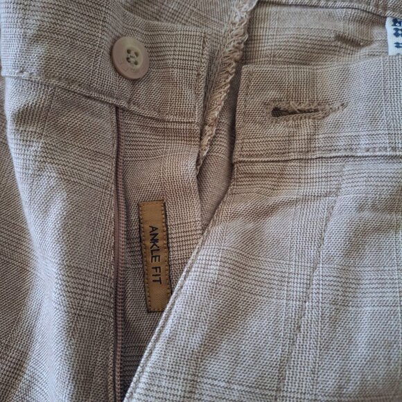 FIBRE Men's Light Beige Cotton Ankle Fit Pants - Size 34" (85cm) - Made in India - Picture 7 of 10